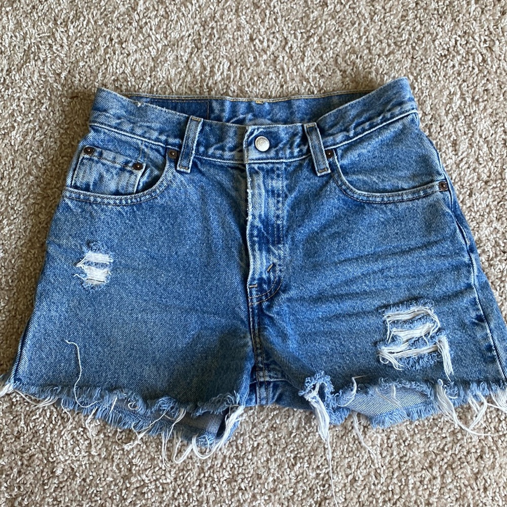 Vintage Levi’s shorts